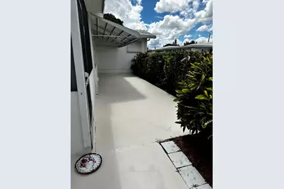 7009 NW 66th Terrace, Tamarac, FL 33321 - Photo 6