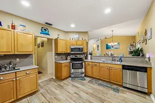 141 Lexington Dr, Royal Palm Beach, FL 33411 - Photo 10