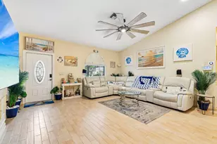 141 Lexington Dr, Royal Palm Beach, FL 33411 - Photo 6