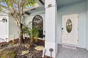 141 Lexington Dr, Royal Palm Beach, FL 33411 - Photo 4