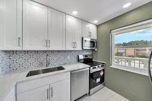 9818 Marina Blvd, Boca Raton, FL 33428 - Photo 8