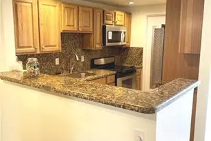 1040 SE 4th Ave, Deerfield Beach, FL 33441 - Photo 6