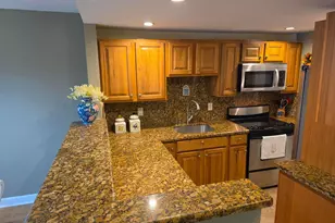 1040 SE 4th Ave, Deerfield Beach, FL 33441 - Photo 8