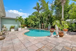 2513 SW Calender St, Port Saint Lucie, FL 34953 - Photo 2