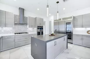 10530 Cobalt Ct, Parkland, FL 33076 - Photo 8