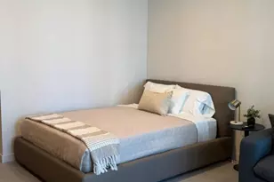 121 NE 5th St, Miami, FL 33132 - Photo 4