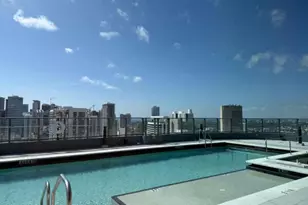 121 NE 5th St, Miami, FL 33132 - Photo 50