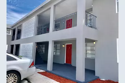 1025 W 13th Street, West Palm Beach, FL 33401 - Photo 2