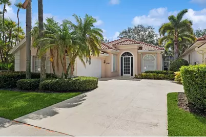 2596 Irma Lake Drive, West Palm Beach, FL 33411 - Photo 2