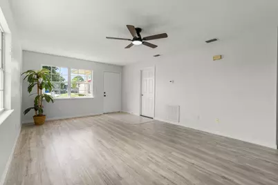 2150 87th Court, Vero Beach, FL 32966 - Photo 8