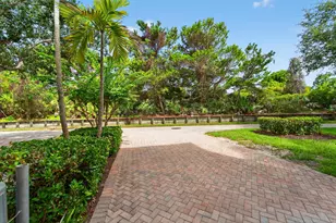 297 E Bay Cedar Cir, Jupiter, FL 33458 - Photo 34