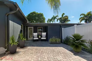 2000 NE 18th St, Fort Lauderdale, FL 33305 - Photo 10