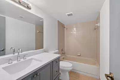 117 Lake Emerald Drive #408, Oakland Park, FL 33309 - Photo 16