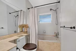10356 Sunstream Ln, Boca Raton, FL 33428 - Photo 30