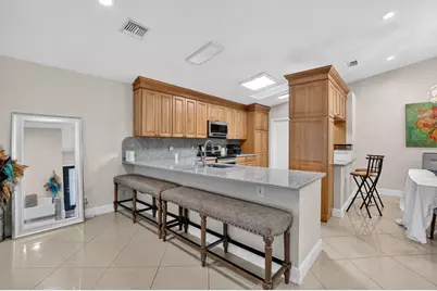 10356 Sunstream Lane, Boca Raton, FL 33428 - Photo 12