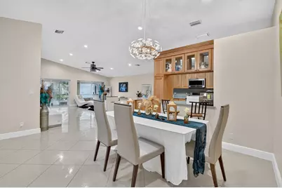 10356 Sunstream Lane, Boca Raton, FL 33428 - Photo 10