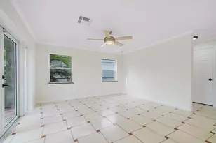 2203 SW 134th Ave, Miramar, FL 33027 - Photo 10