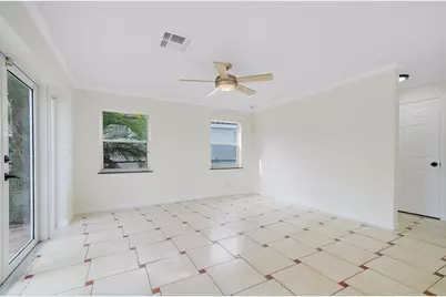 2203 SW 134th Avenue, Miramar, FL 33027 - Photo 10