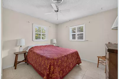 921 SE Flamingo Avenue, Stuart, FL 34996 - Photo 12