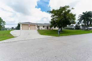 601 Antigua St NE, Palm Bay, FL 32907 - Photo 16