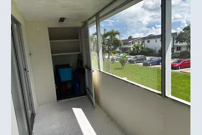363 Sheffield O, West Palm Beach, FL 33417 - Photo 10