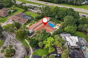 6555 Serena Ln, Boca Raton, FL 33433 - Photo 4