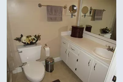 5906 NW 93rd Terrace, Tamarac, FL 33321 - Photo 32