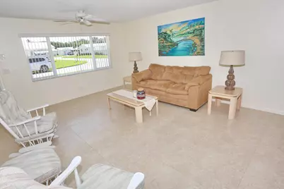 1015 SW 16th Street, Boynton Beach, FL 33426 - Photo 8