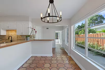 215 Columbia Drive, Lake Worth Beach, FL 33460 - Photo 8