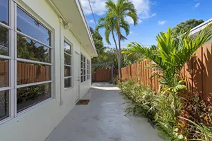 215 Columbia Dr, Lake Worth Beach, FL 33460 - Photo 20