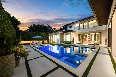 800 Seagate Drive, Delray Beach, FL 33483 - Photo 2
