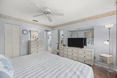 1909 SW Palm City Road #H5, Stuart, FL 34994 - Photo 12
