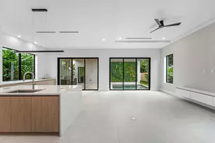 309 SE 6th St, Delray Beach, FL 33483 - Photo 10