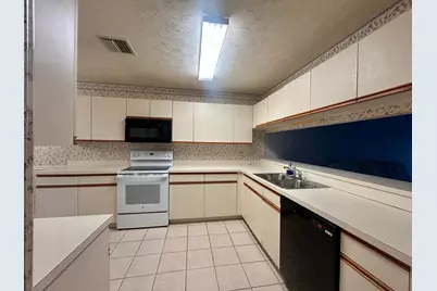 12849 SE Berwick Court, Hobe Sound, FL 33455 - Photo 4
