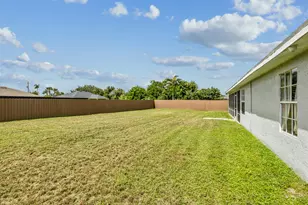 791 SW Hillsboro Cir, Port Saint Lucie, FL 34953 - Photo 34