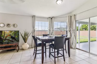 791 SW Hillsboro Circle, Port Saint Lucie, FL 34953 - Photo 18