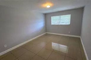 15201 NE 6th Ave, Miami, FL 33162 - Photo 10