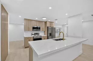 1304 SW 23rd St, Boynton Beach, FL 33426 - Photo 8