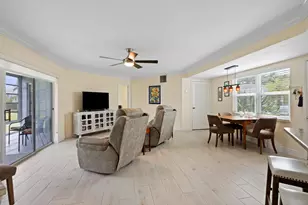 3290 SE Aster Ln, Stuart, FL 34994 - Photo 8