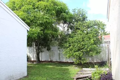 18751 Shauna Manor Drive, Boca Raton, FL 33496 - Photo 26