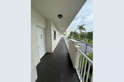 7775 Southampton Terrace #312, Tamarac, FL 33321 - Photo 6