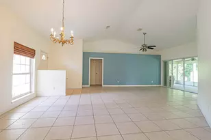 5880 40th Ln, Vero Beach, FL 32966 - Photo 12