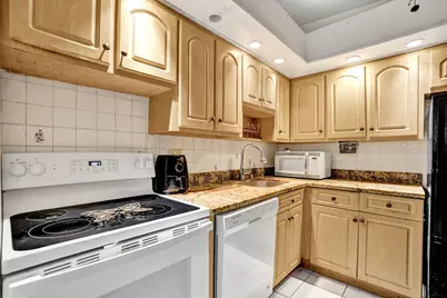 9414 S Belfort Circle #215, Tamarac, FL 33321 - Photo 4