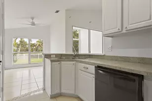 713 NW Waterlily Pl, Jensen Beach, FL 34957 - Photo 6