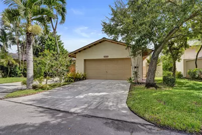 3410 Heather Terrace #3, Lauderhill, FL 33319 - Photo 2