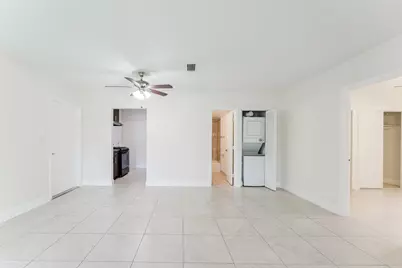 201 SW 7th Street #9, Boca Raton, FL 33432 - Photo 8