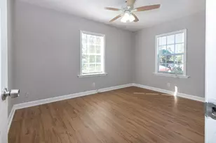 823 SE 3rd Ave, Delray Beach, FL 33483 - Photo 8