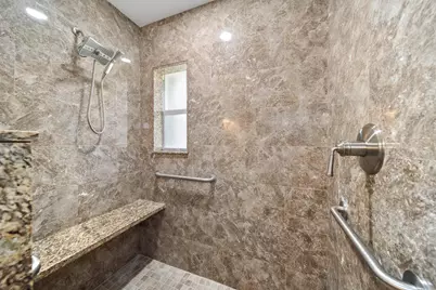 1129 W Lakes Drive, Deerfield Beach, FL 33442 - Photo 8