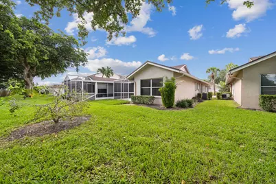 1129 W Lakes Drive, Deerfield Beach, FL 33442 - Photo 18