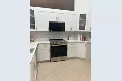 527 NW Avon Avenue, Port Saint Lucie, FL 34983 - Photo 6